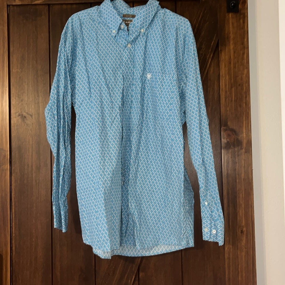 Ariat XXL Shirt